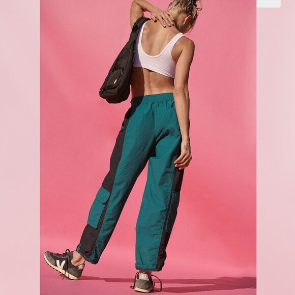 NEW FP Movement Spruced Up Combo Mesmerize Me Colorblock Pants S - Picture 3 of 4